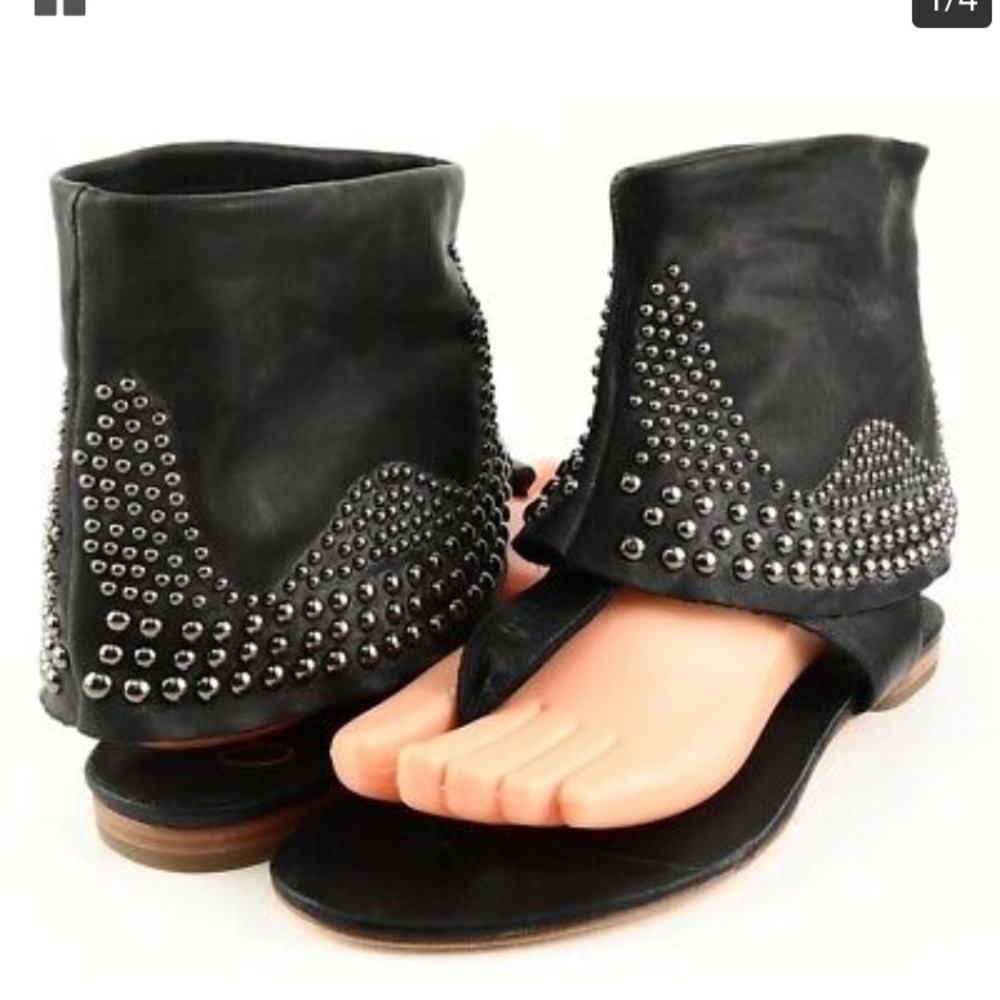 Aqua Roc Four Eyed Lace sandals EU38/7.5-8